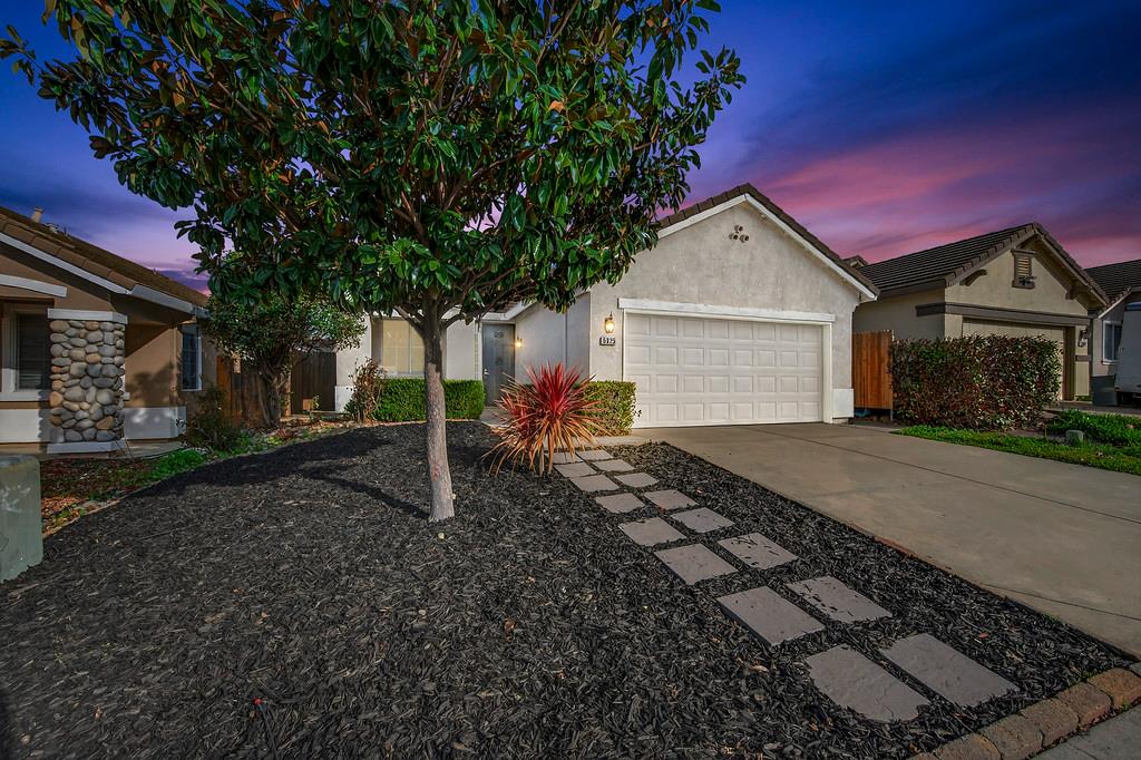 5825 Blue Beech Court