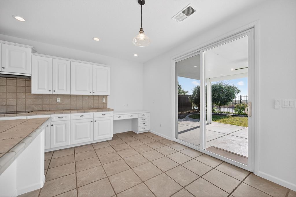 1214 Forebridge Lane