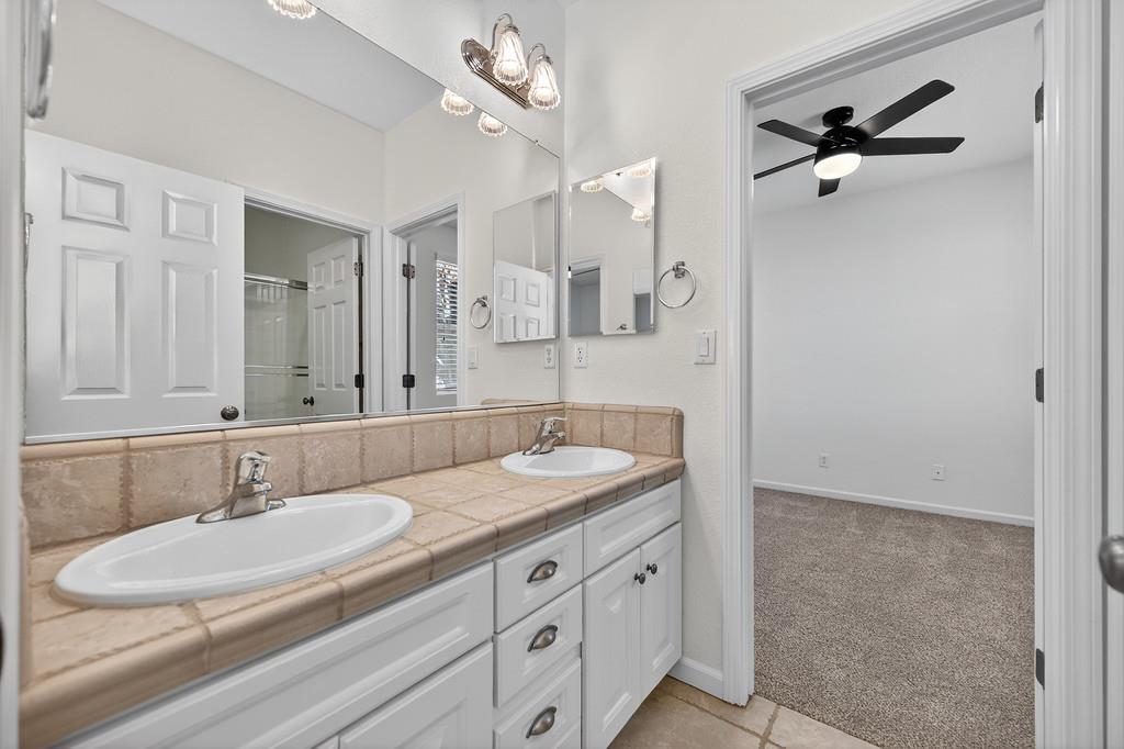 1214 Forebridge Lane