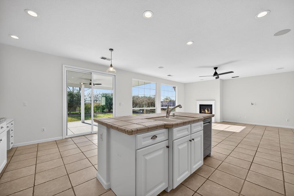 1214 Forebridge Lane