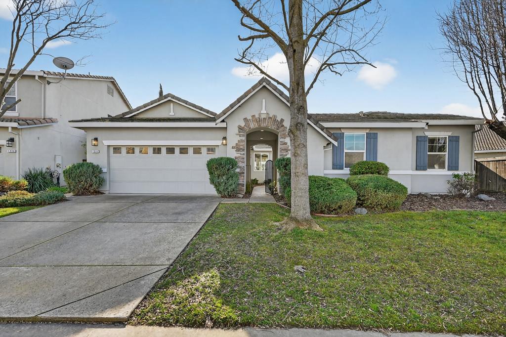 1214 Forebridge Lane