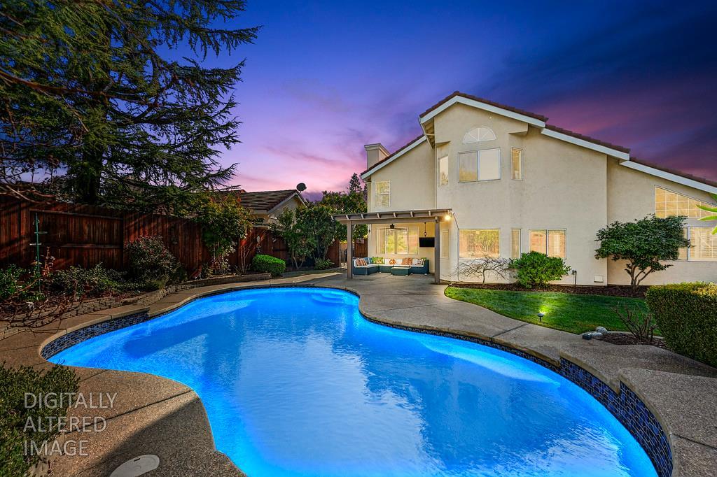 470 S Lexington Drive