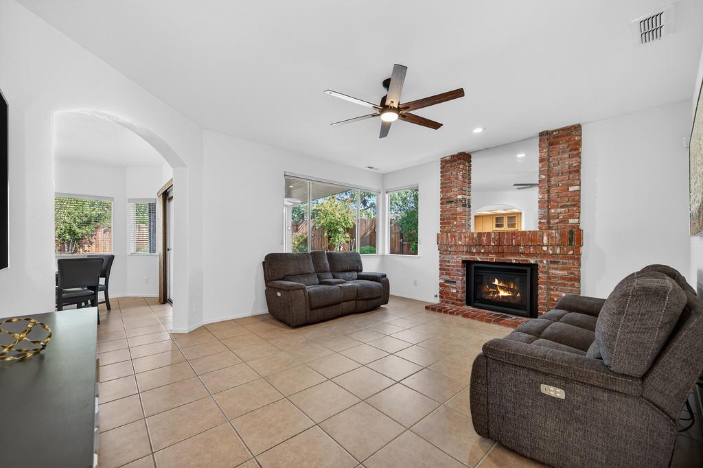 470 S Lexington Drive