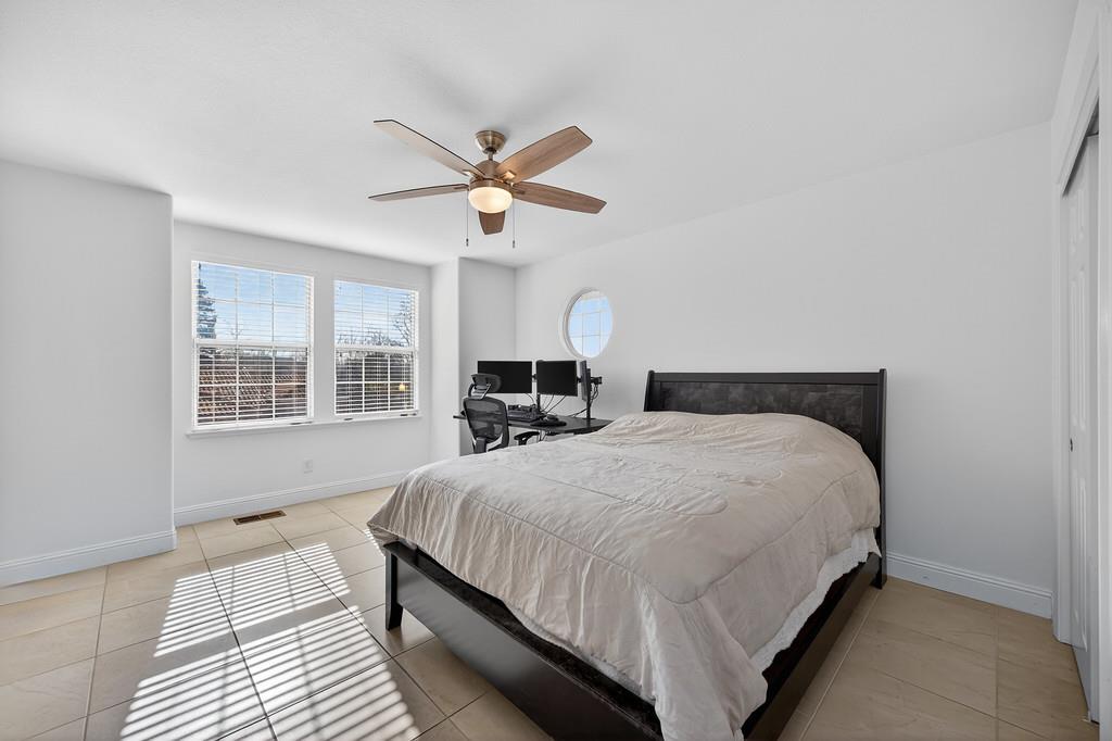 470 S Lexington Drive