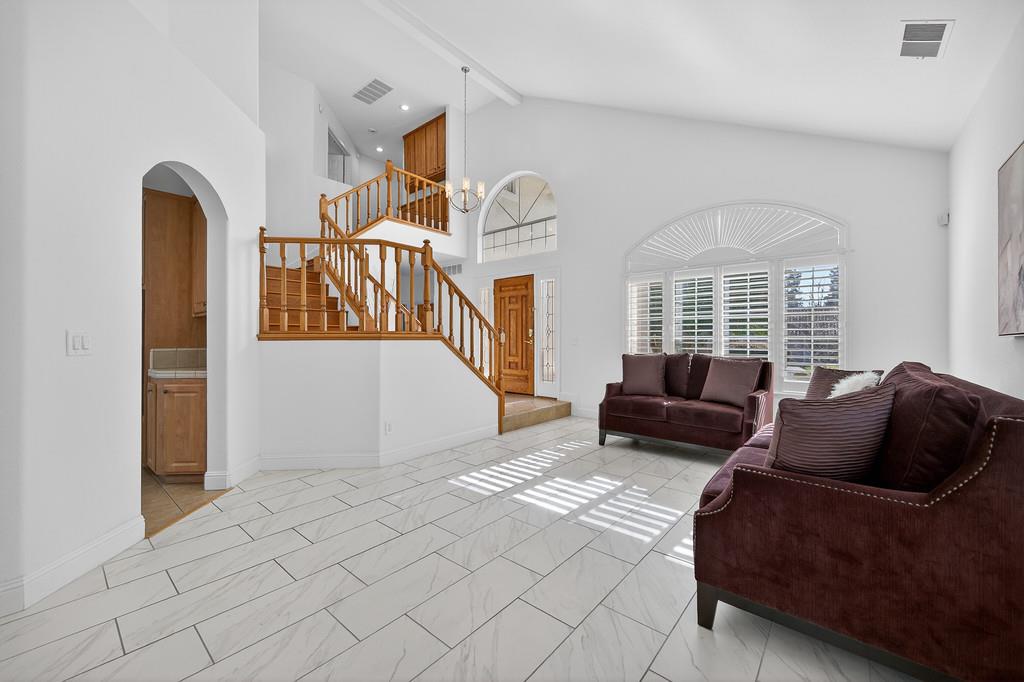 470 S Lexington Drive