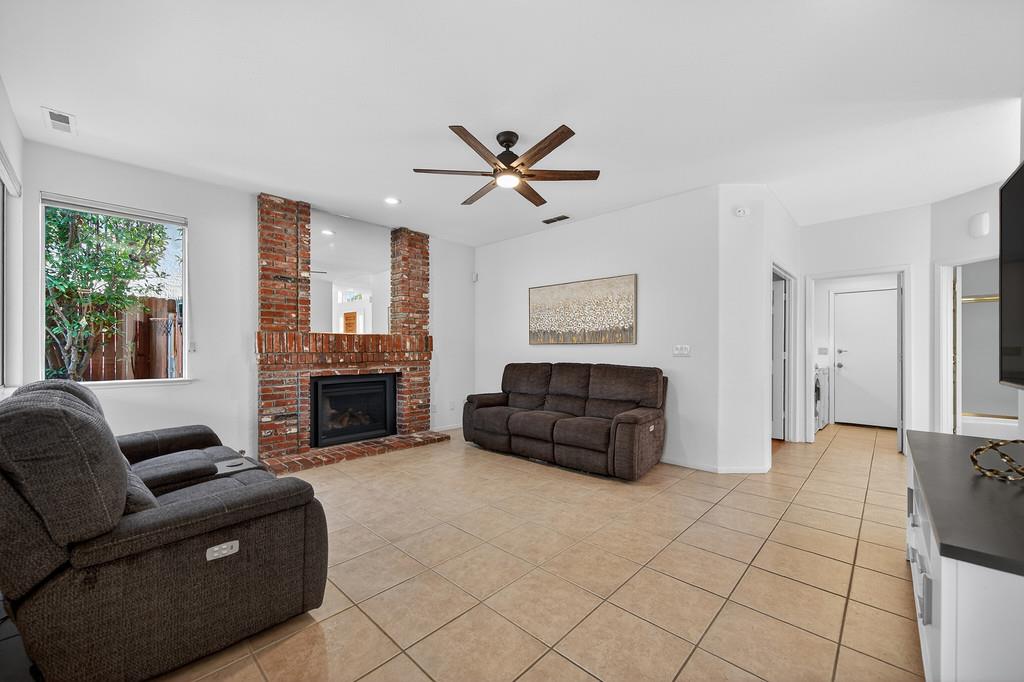 470 S Lexington Drive