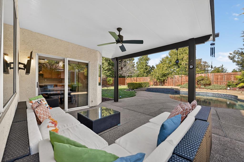 470 S Lexington Drive