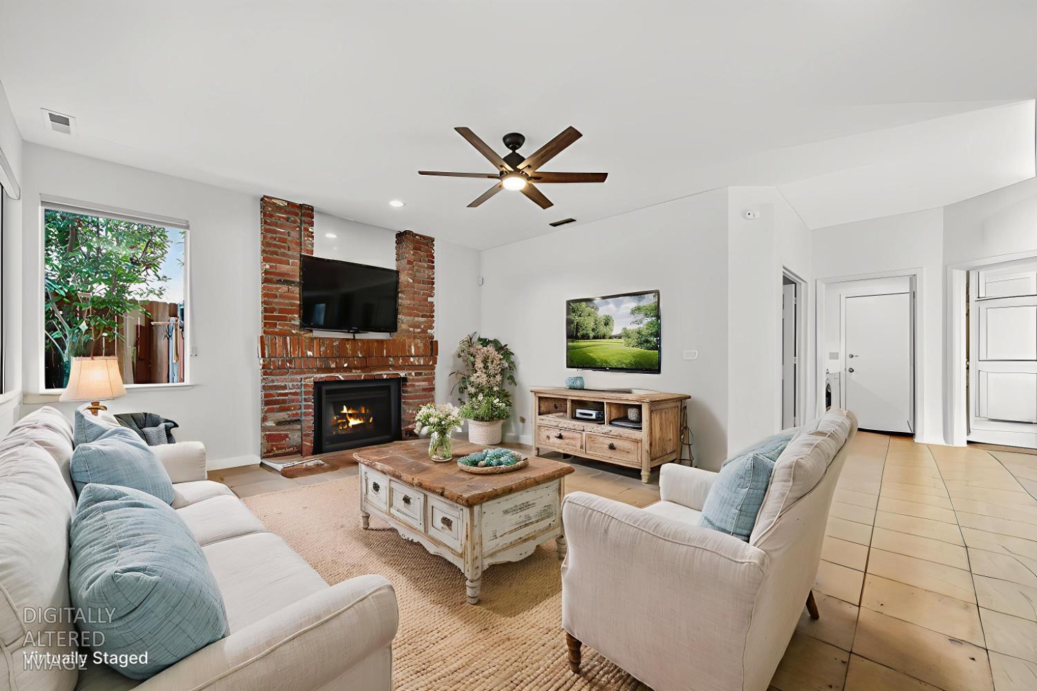 470 S Lexington Drive