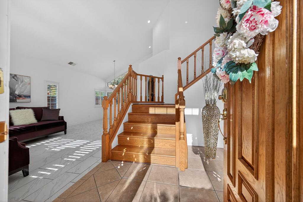 470 S Lexington Drive