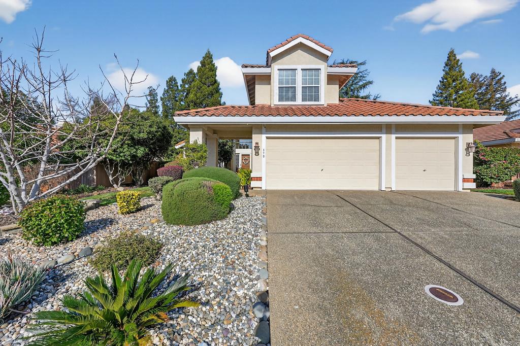 470 S Lexington Drive