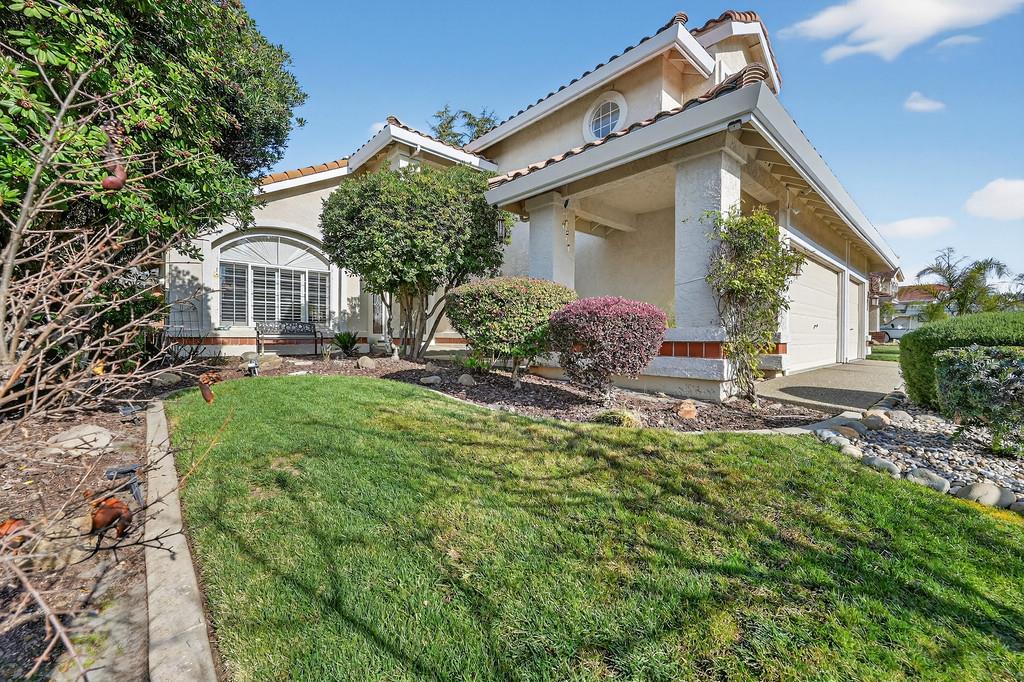 470 S Lexington Drive