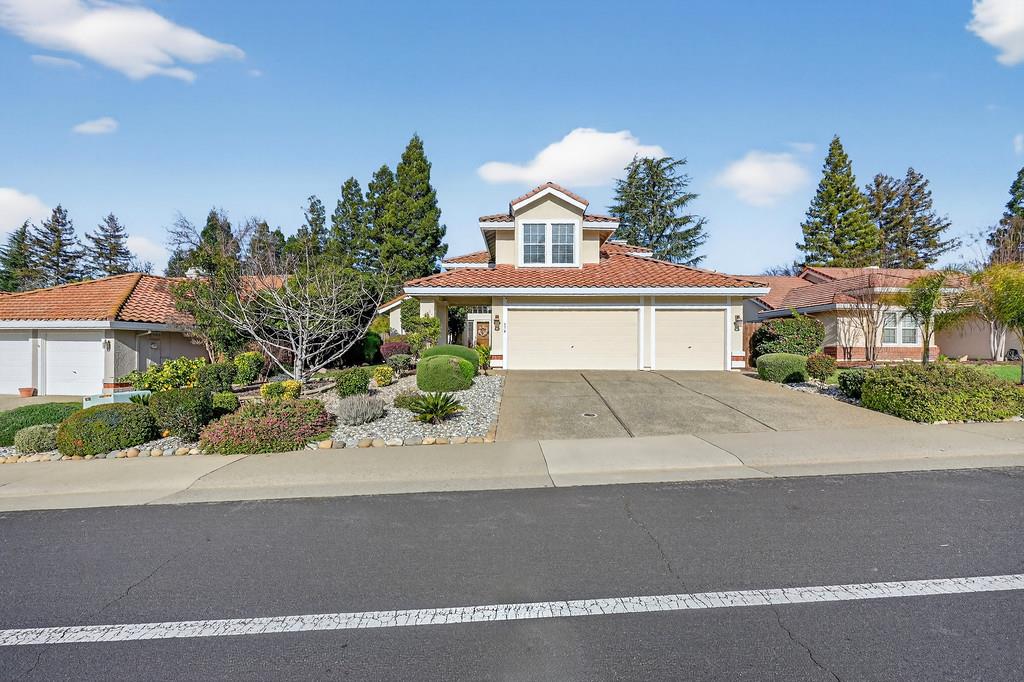 470 S Lexington Drive