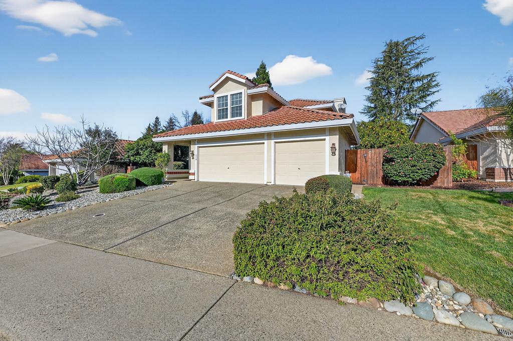 470 S Lexington Drive