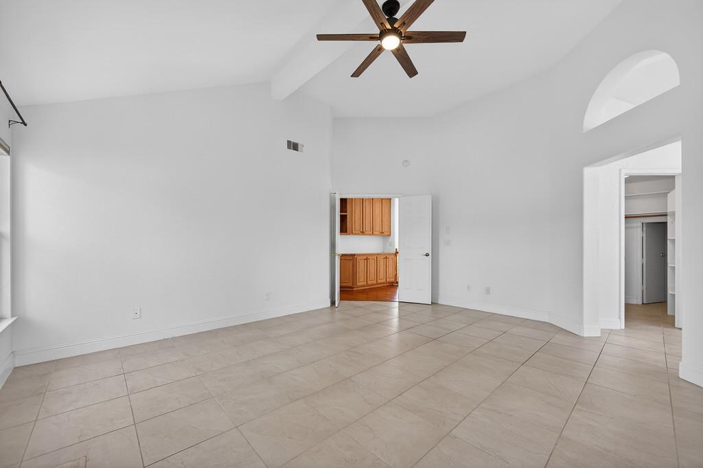 470 S Lexington Drive