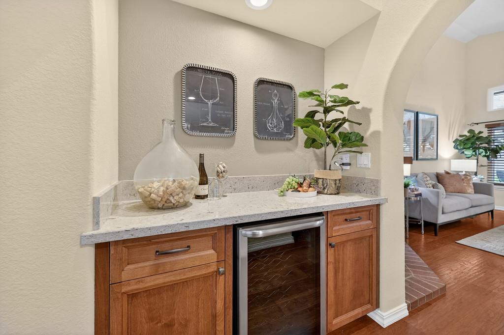 337 Silberhorn Drive