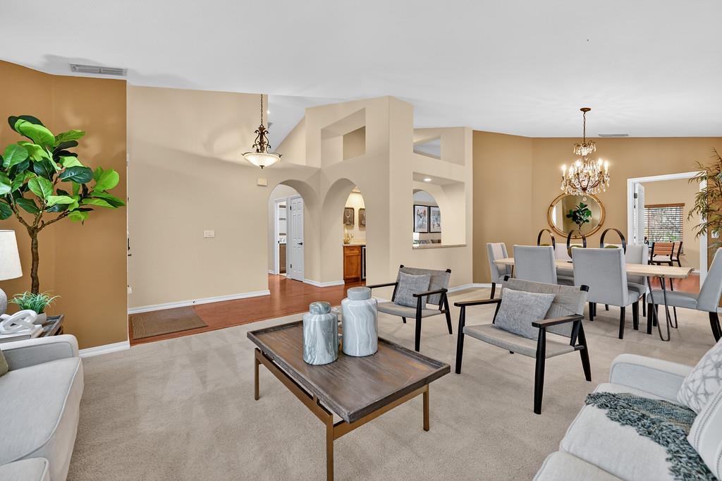 337 Silberhorn Drive