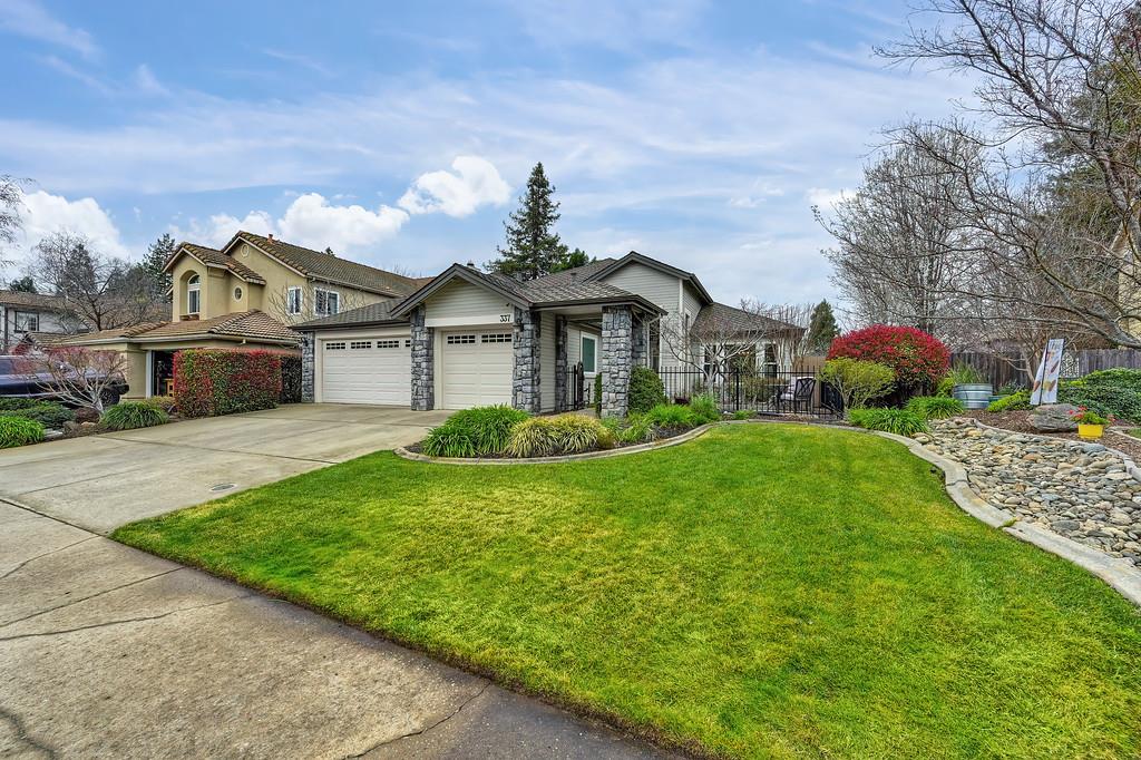 337 Silberhorn Drive