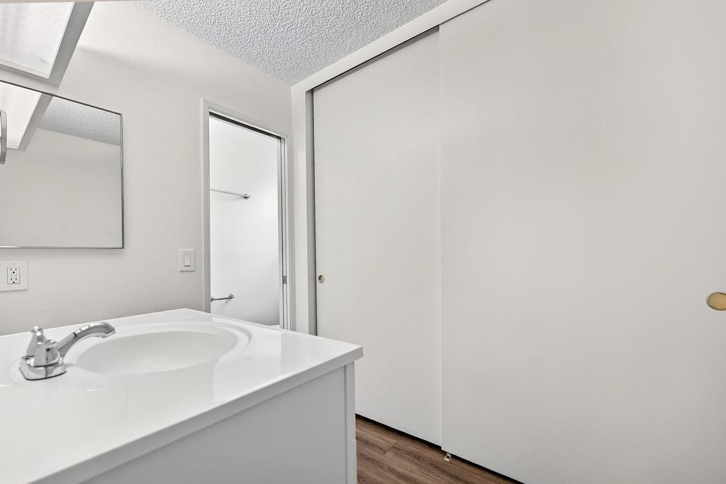 5717 Mount Hood Court