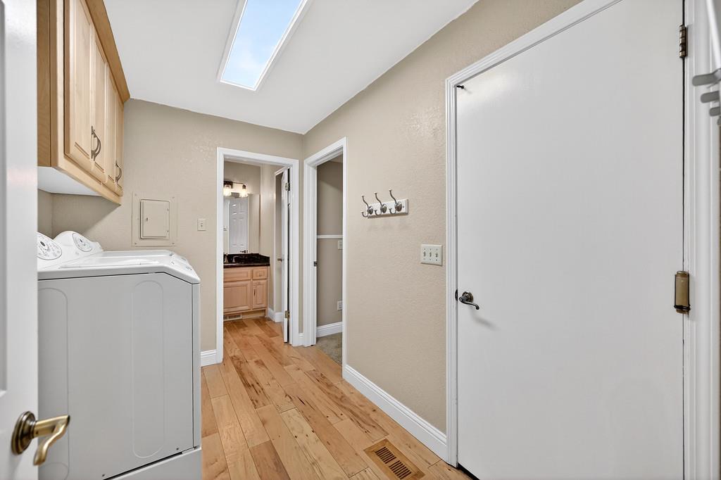 2017 Oak Hill Lane