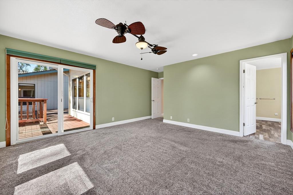 2017 Oak Hill Lane