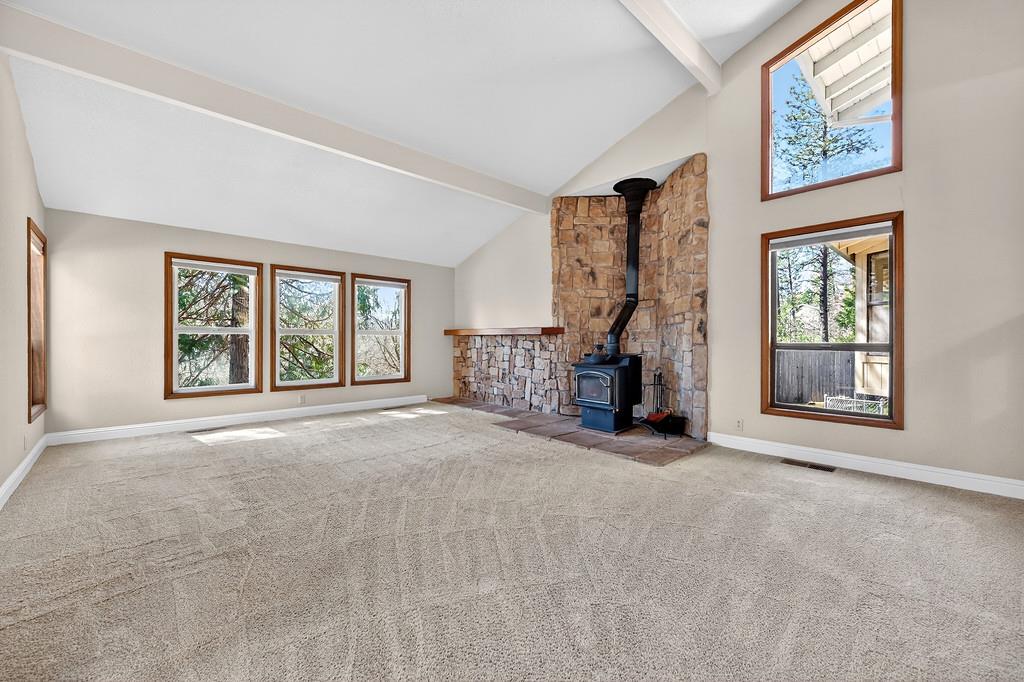 2017 Oak Hill Lane