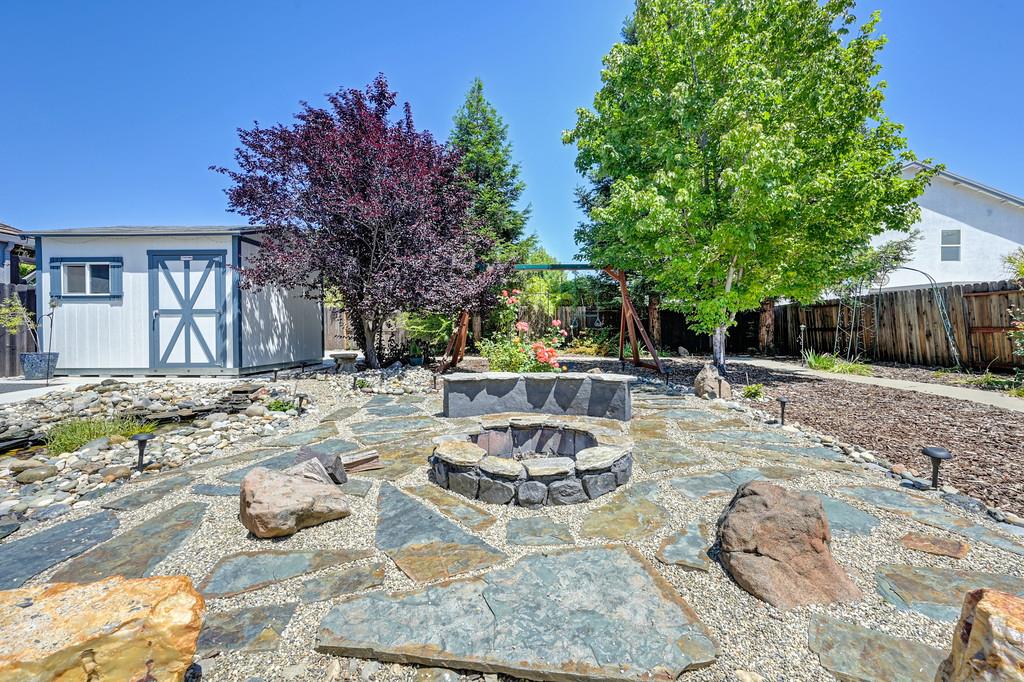 2104 Stansfield Drive