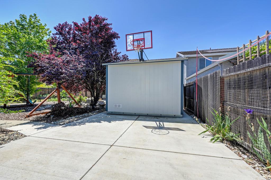 2104 Stansfield Drive