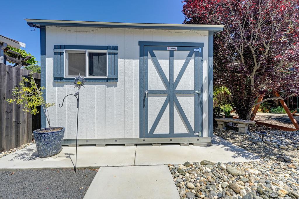 2104 Stansfield Drive