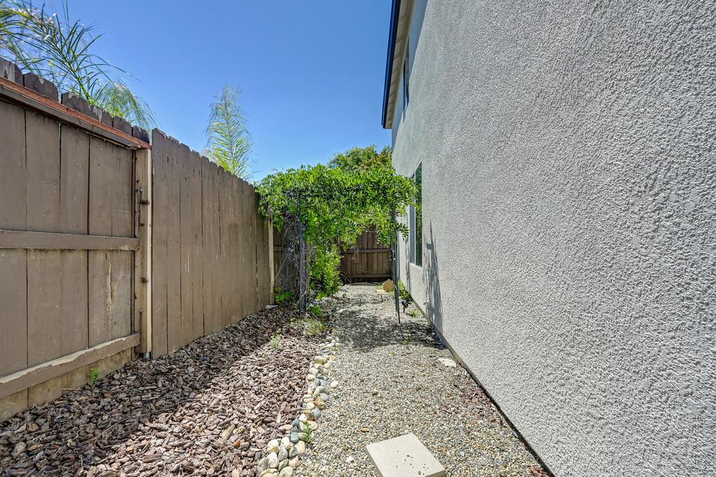 2104 Stansfield Drive