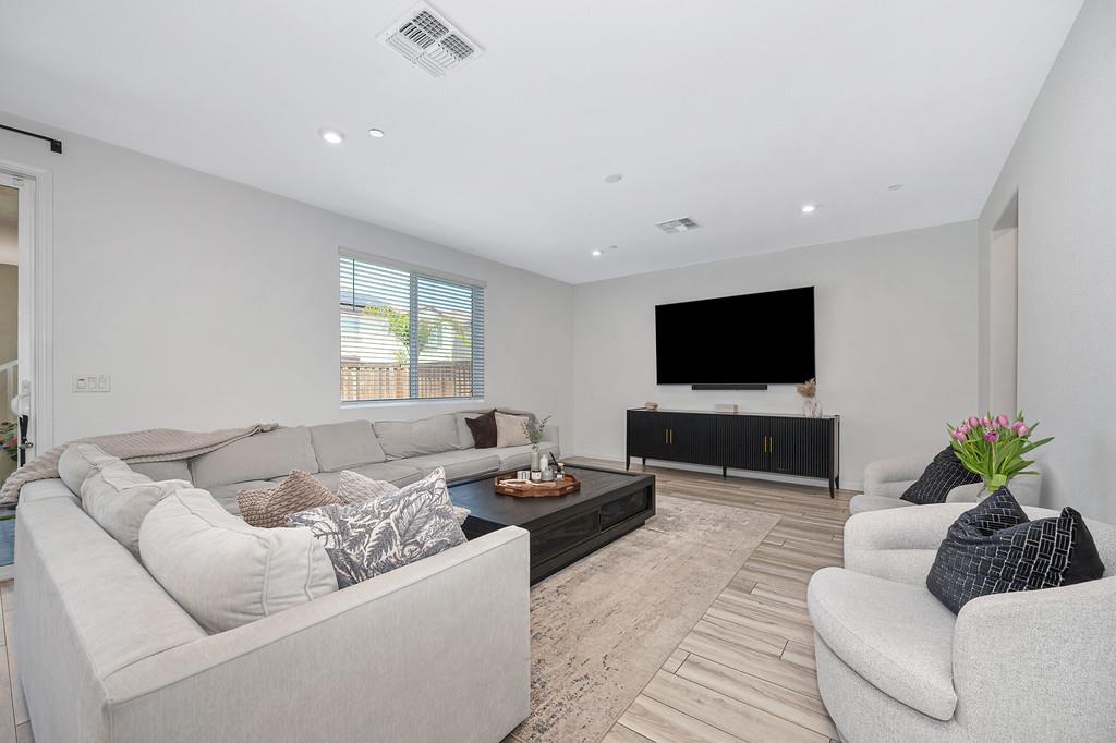 4209 Molten Creek Way