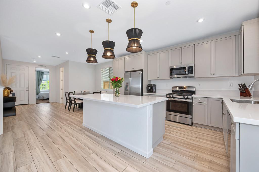4209 Molten Creek Way
