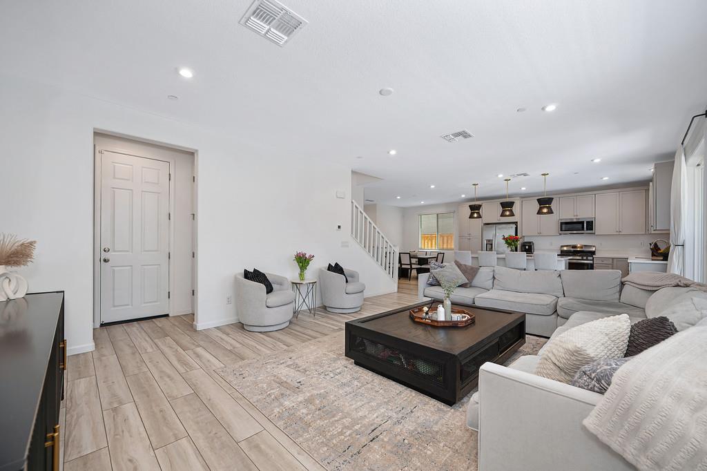 4209 Molten Creek Way