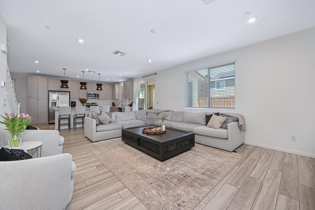 4209 Molten Creek Way