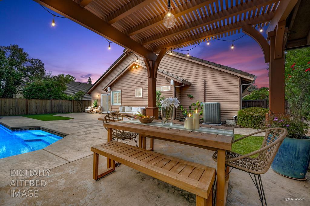 2945 Bridlewood Drive