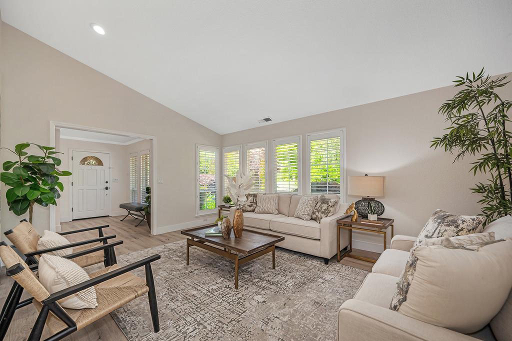 2945 Bridlewood Drive