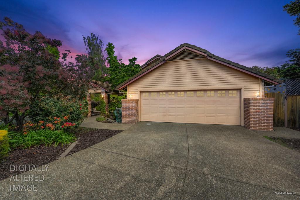 2945 Bridlewood Drive