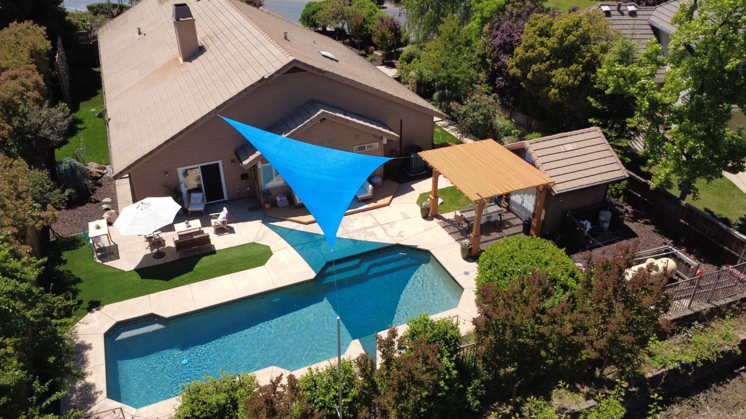 2945 Bridlewood Drive