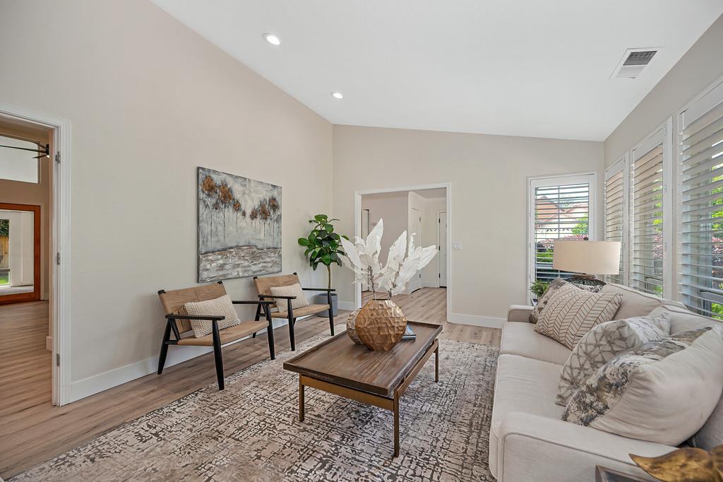 2945 Bridlewood Drive