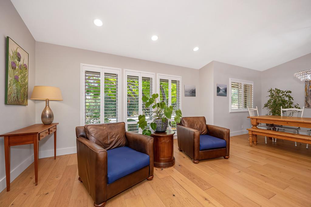 2218 Mclaren Drive