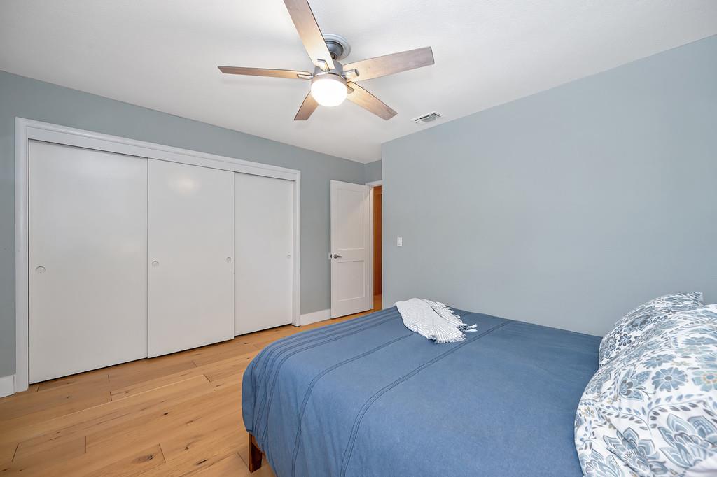 2218 Mclaren Drive