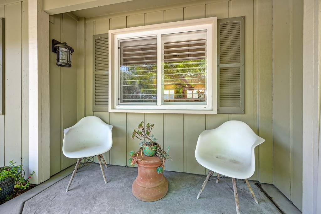 2218 Mclaren Drive
