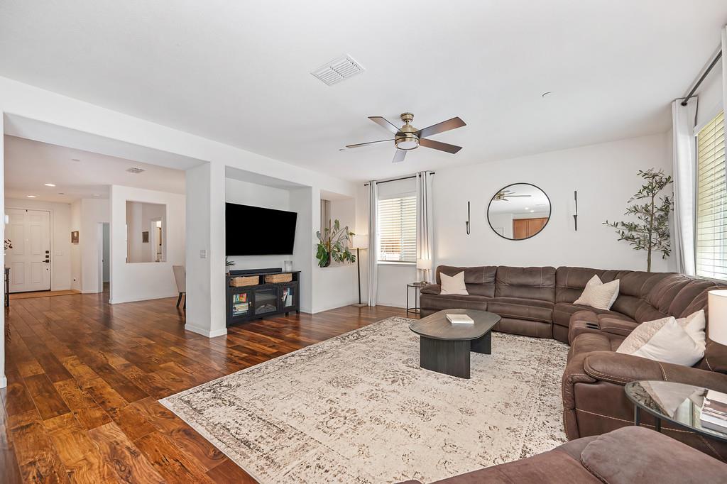 4104 Brick Mason Circle