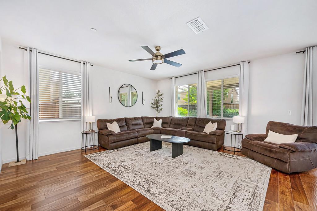4104 Brick Mason Circle