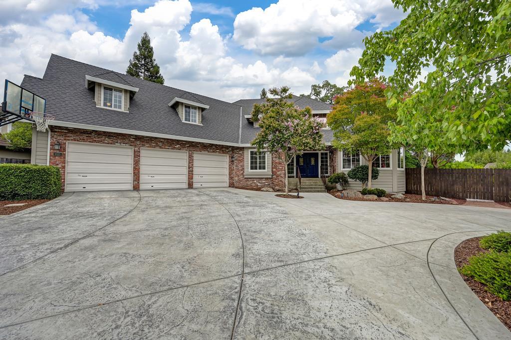 1025 Tanzania Drive