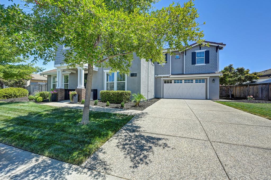 2745 Bickleigh Loop