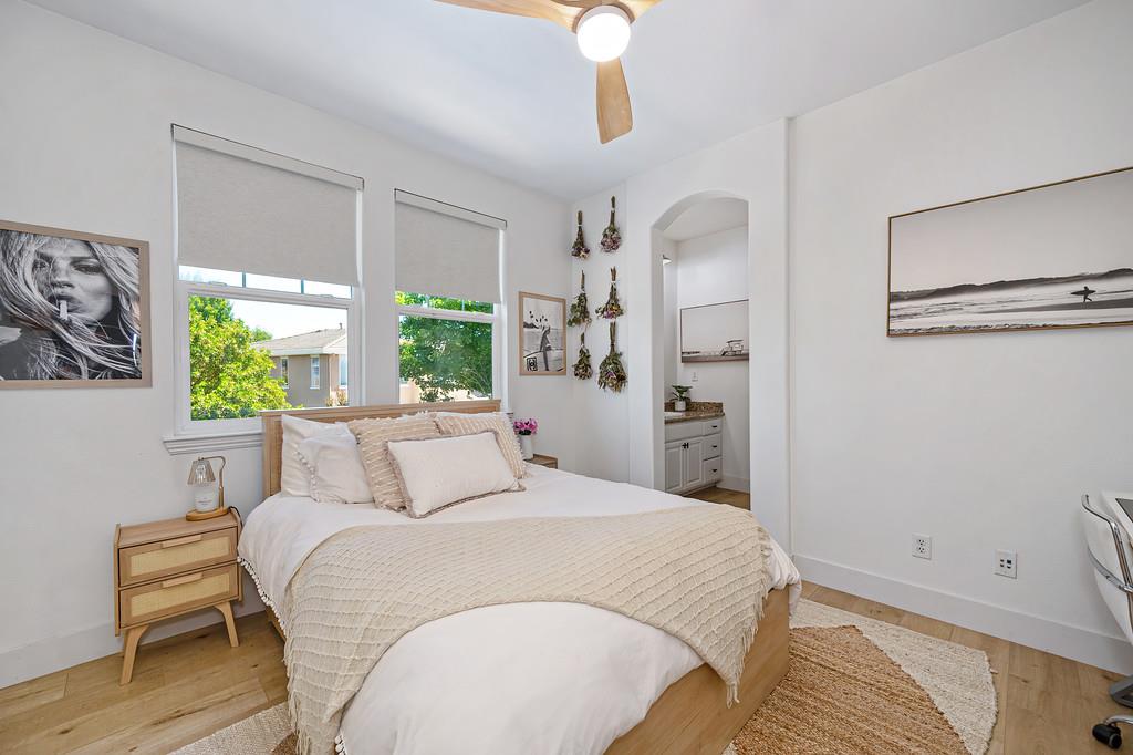 2745 Bickleigh Loop