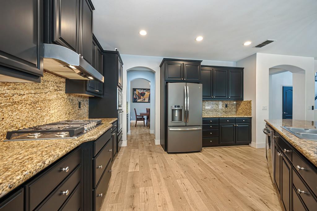 2745 Bickleigh Loop