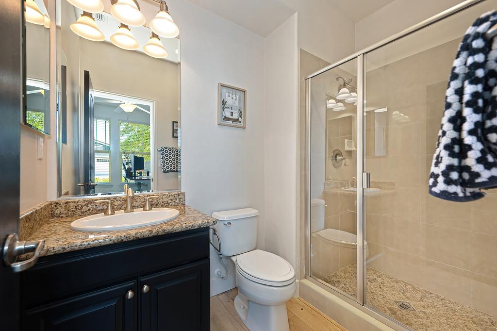 2745 Bickleigh Loop