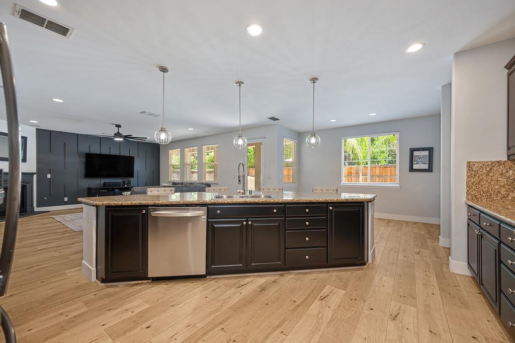 2745 Bickleigh Loop