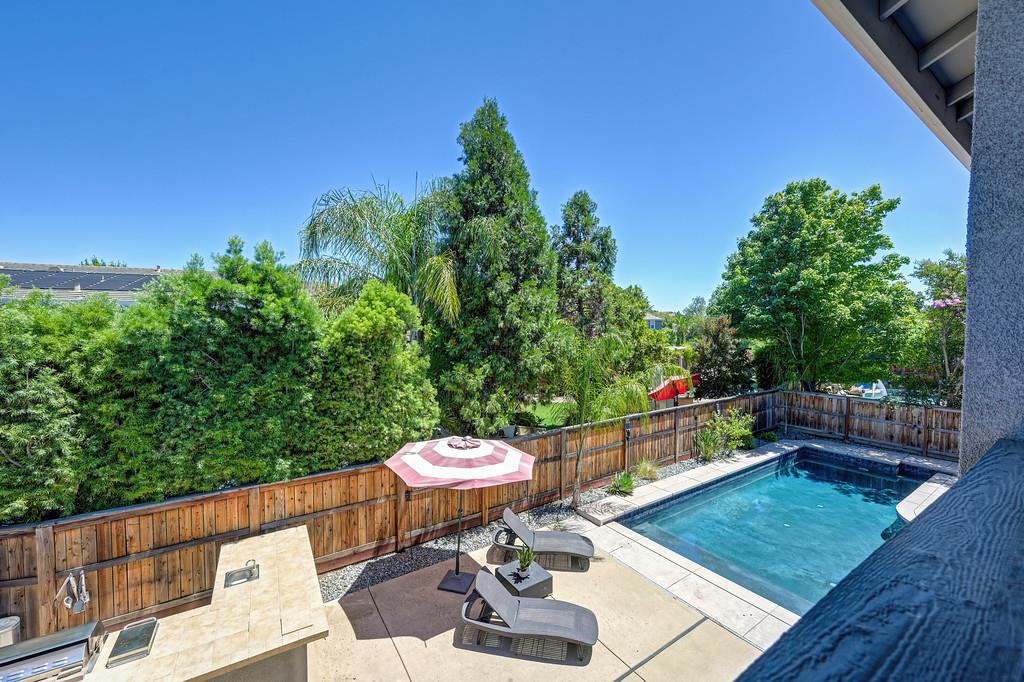 2745 Bickleigh Loop